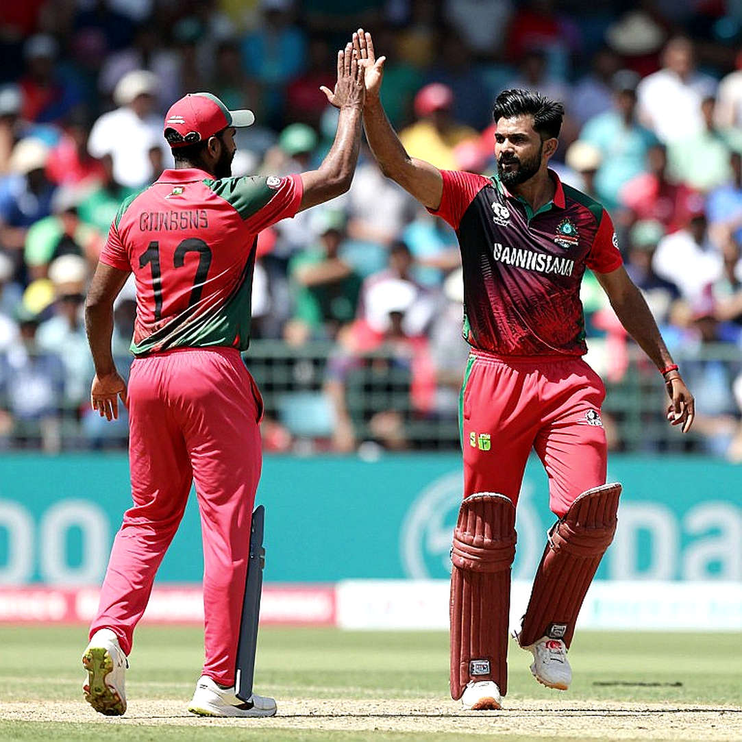 ২৭২ তাড়া করতে গিয়ে ৯৯ রানে পিছিয়ে: বাংলাদেশের ব্যাটিং ব্যর্থতার আসল মানচিত্র