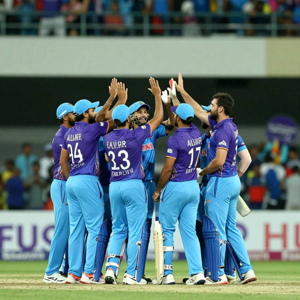 ক্রিকেটের অদৃশ্য টেমপ্লেট: যেখানে নিয়ম ভাঙে, সেখানেই ঠিক হয় আসল ব্যবসা ক্রিকেটের অদৃশ্য টেমপ্লেট: যেখানে নিয়ম ভাঙে, সেখানেই ঠিক হয় আসল ব্যবসা