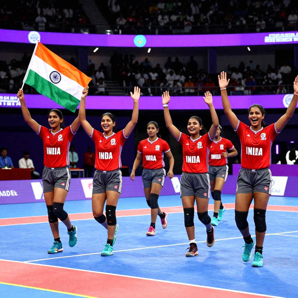 পাওয়ান সেহরাওয়াত বেঞ্চে, আর এশিয়ান গেমসের বছরটা কেউ মেলাতে পারছে না