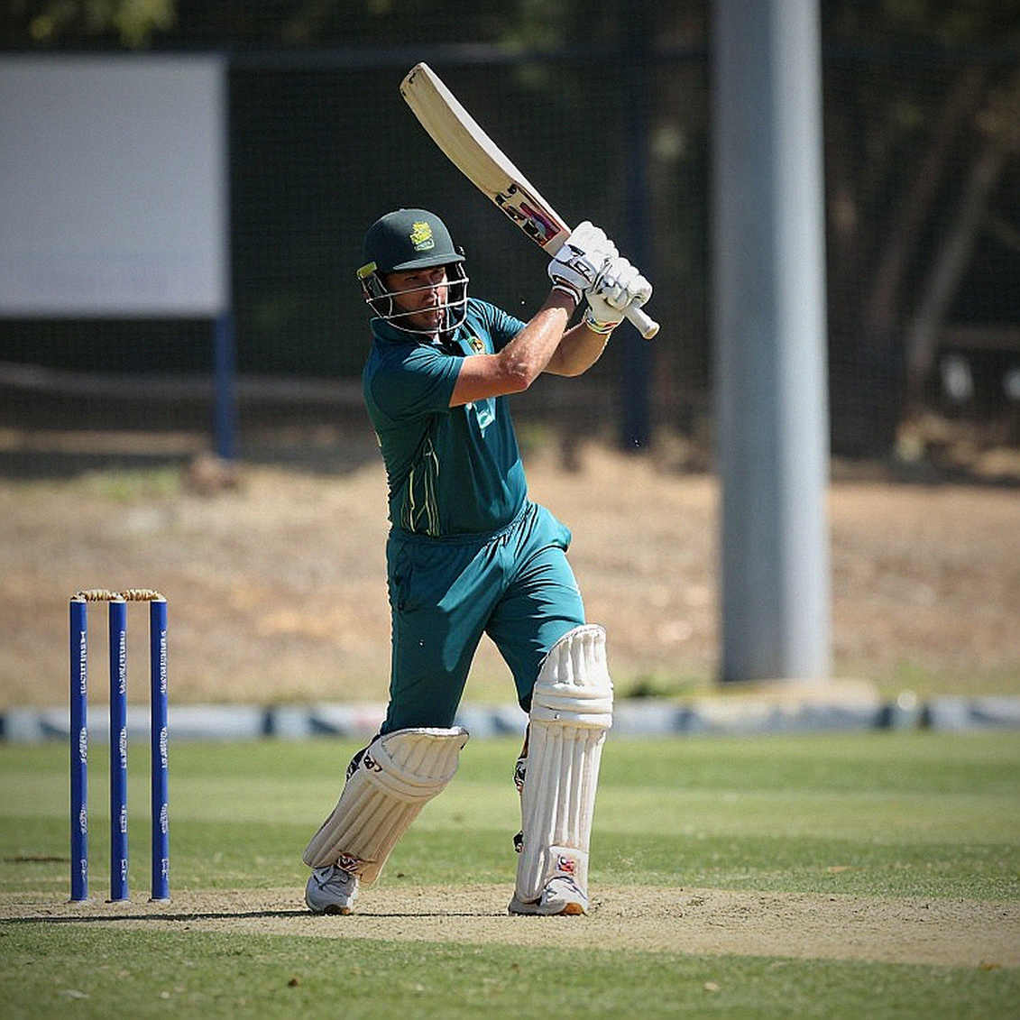 Blockchain and Bangladesh Cricket: The Market Efficiency Hidden in Dhaka League's Half-Space Blockchain and Bangladesh Cricket: The Market Efficiency Hidden in Dhaka League's Half-Space